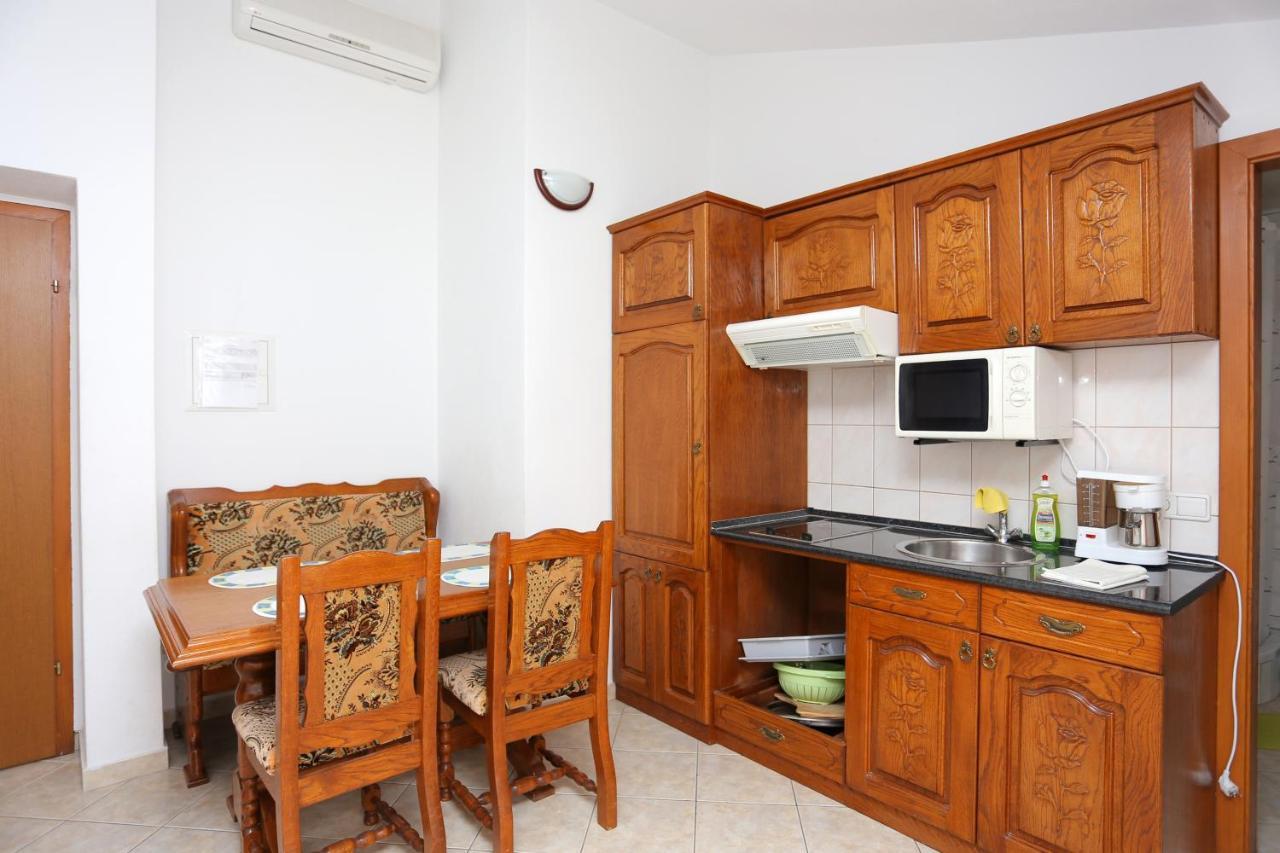 Apartment Stanici 2818D Tice エクステリア 写真